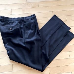 Tommy Bahama men’s dress slacks.